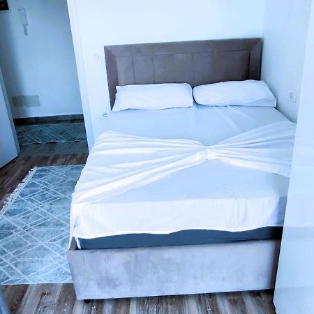 Sabi Apartment Golem Qerret 外观 照片