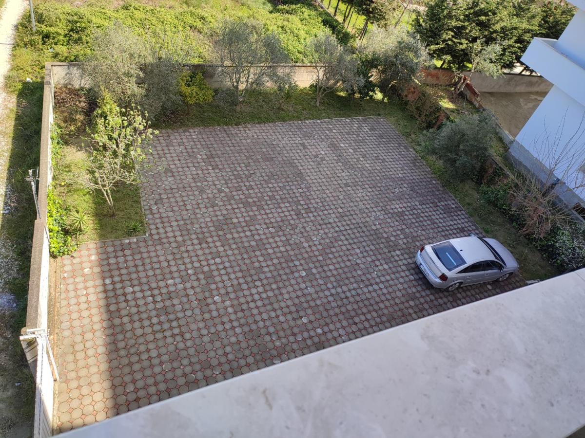 Sabi Apartment Golem Qerret 外观 照片